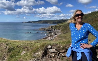 Why walking coaching works (and why I use it with clients).